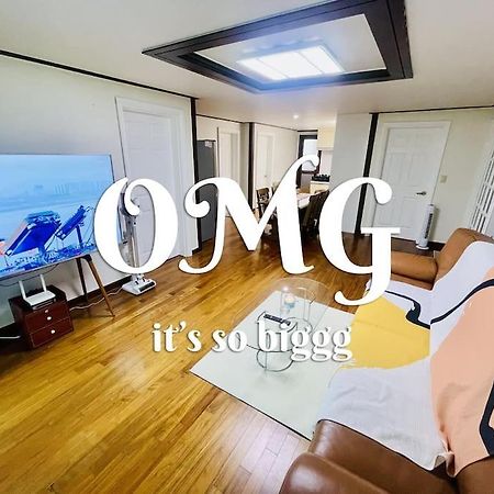 The Biggest Three Bedroom In Hongdae, Sinchon, Yonsei ソウル特別市 エクステリア 写真