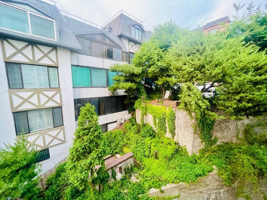 The Biggest Three Bedroom In Hongdae, Sinchon, Yonsei ソウル特別市 エクステリア 写真